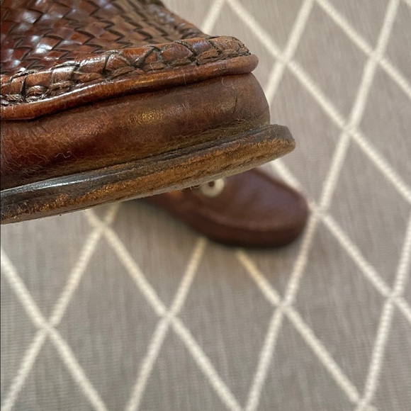 Vintage Salvatore Ferragamo Woven cognac Loafers with Silver Ferragamo buckle - Picture 13 of 16